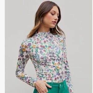 Cider • Floral Mock Neck Long-Sleeve Top i
